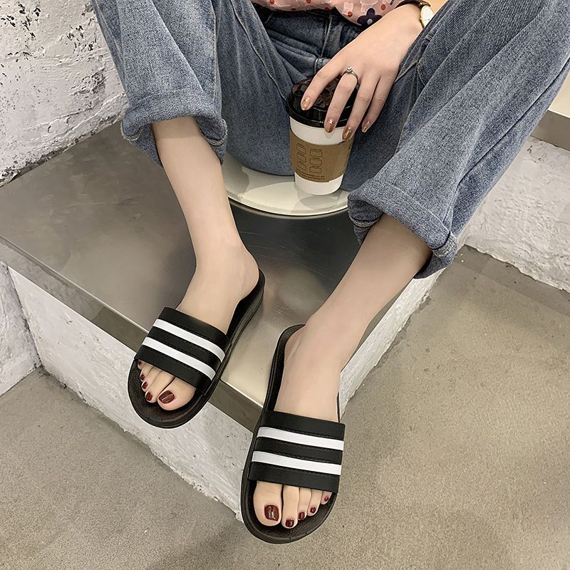 Cool slippers female autumn and winter wear bath in bathroom antiskid Korean version two wear fashion lovely student home lady