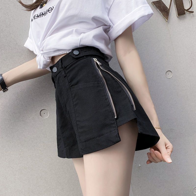 Large size women's wide leg pants fat MM short hot pants women's thin summer 200kg slim Joker denim shorts women ins