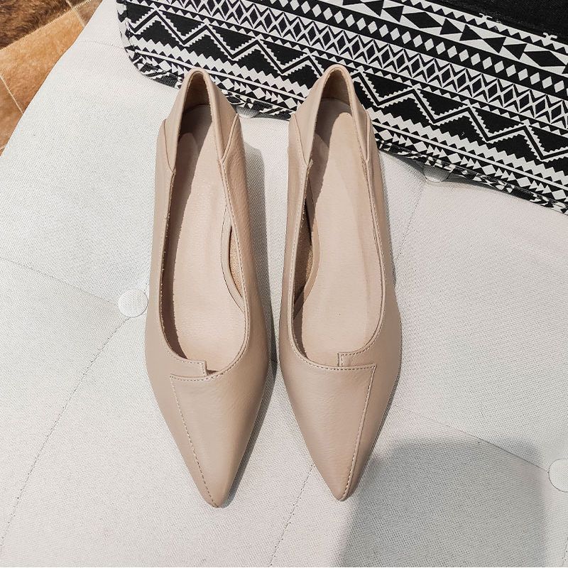 Shallow mouth single shoes women 2022 new spring and summer all-match high-heeled shoes thick-heeled office professional pointed-toe work leather shoes