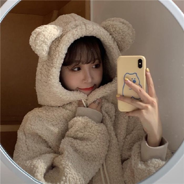 2020 new large imitation cashmere autumn and winter bear coat with cashmere thickening sweater for female students