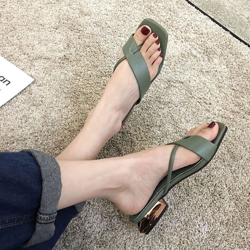 方頭人字拖鞋女外穿仙女2021新款夏季時尚百搭粗跟夾腳網紅拖鞋女
