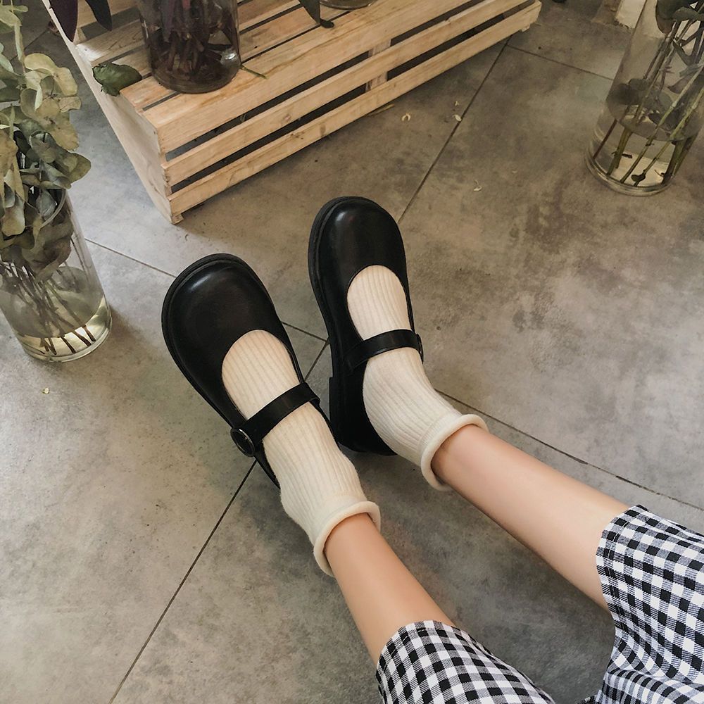 2021 spring and autumn small leather shoes female students college style JK uniform shoes button soft sister Japanese retro Mary Jane shoes
