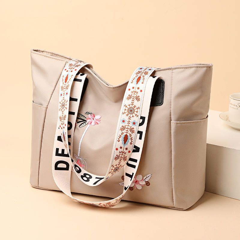 Bag women 2020 new fashion embroidery handbag versatile one shoulder Oxford waterproof simple lightweight Tote Bag