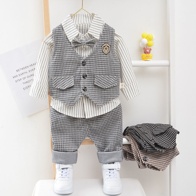 寶寶秋裝套裝男0-1-3歲4潮男童時尚三件套外出兒童裝嬰兒衣服春秋
