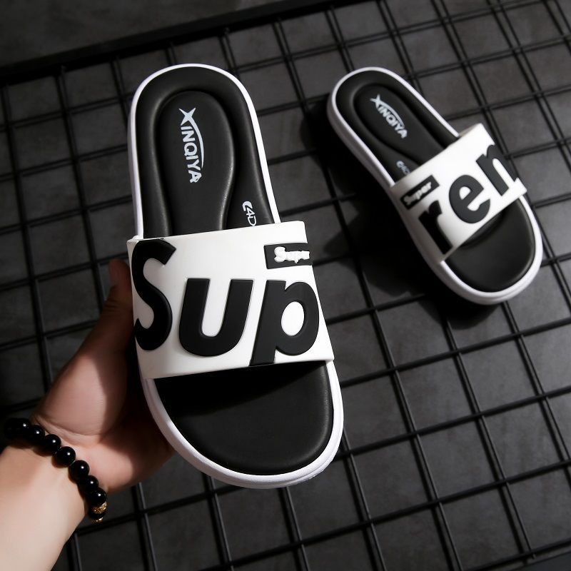 Men's slippers summer 2020 new Korean fashion wear beach anti slip soft bottom flip flop outdoor sandals