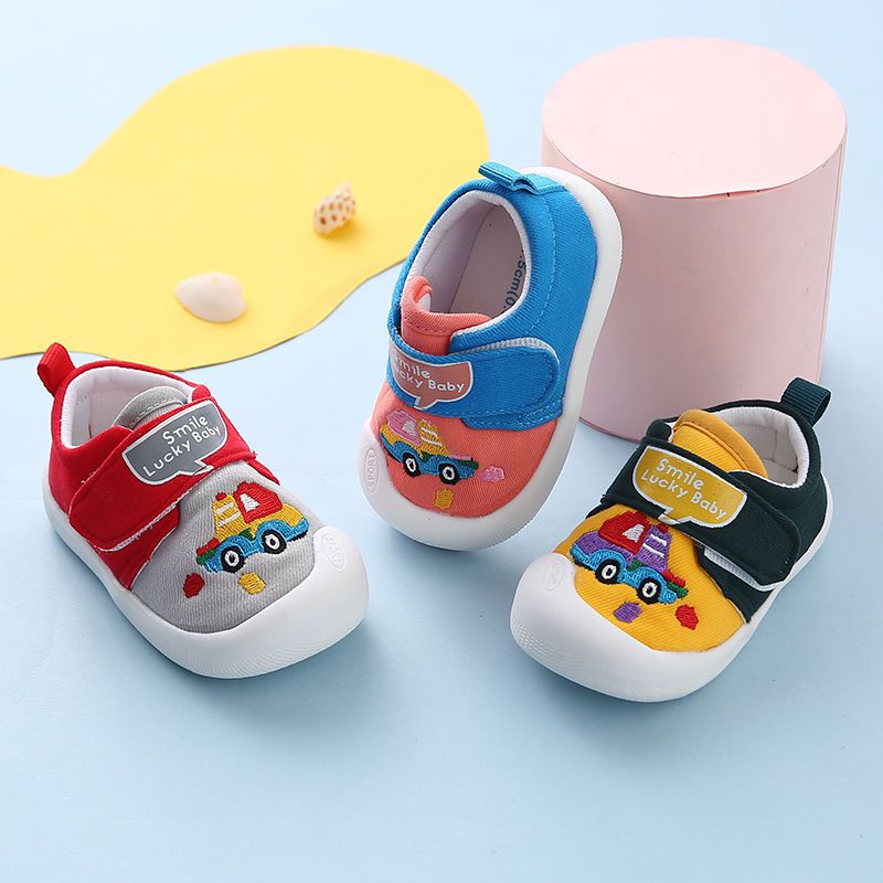 Baby walking shoes men's autumn and winter baby shoes can't slip off baby 0-1-3 years old soft soles women's shoes