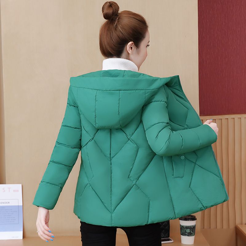 棉服女2021新款冬季外套修身棉衣女短款韩版洋气大码妈妈棉袄潮流