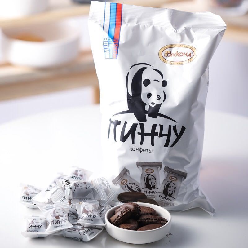 Russia imports panda chocolate makaron chocolate waffle cream candy puff snack candy