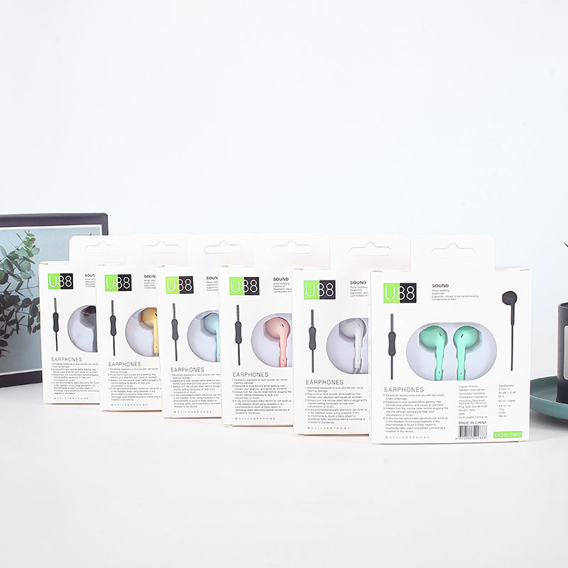 Students' wired in ear earphones are suitable for Apple oppo vivo and Huawei earphones