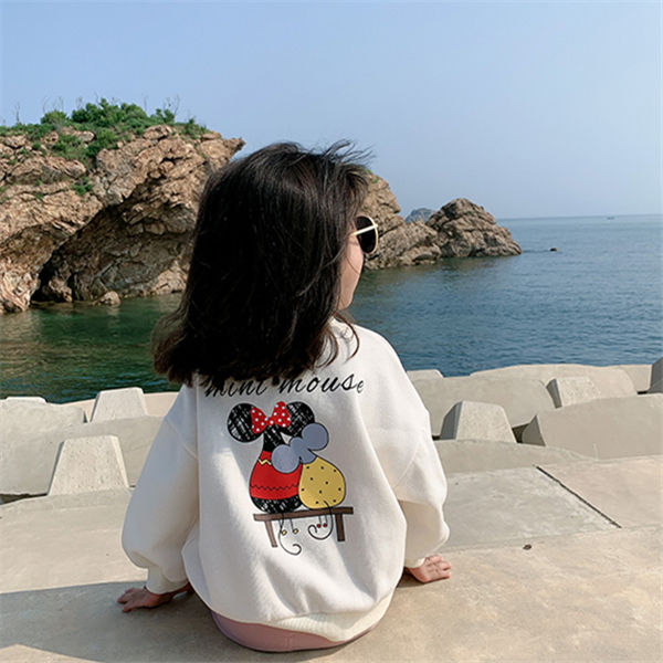 Girls' sweater long sleeve spring and autumn new children's loose cartoon Top Girls' children's foreign style children's fashion