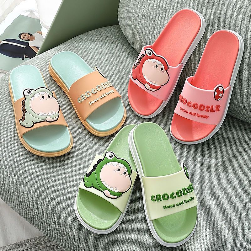 Slippers female Xia Han cartoon cute ins net red antiskid and deodorant wear slippers at home and abroad