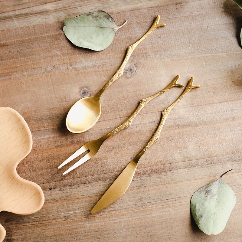 日式不锈钢创意可爱水果叉勺复古树枝造型甜品刀叉勺套装拍摄道具