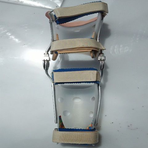 下肢固定支具 辅助站立支架 下肢无力支撑 膝关节无力固定架订做