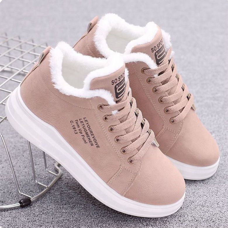 New shoes for fall / winter 2020 female students' Korean versatile Plush sports shoes thick sole single shoes thermal cotton shoes