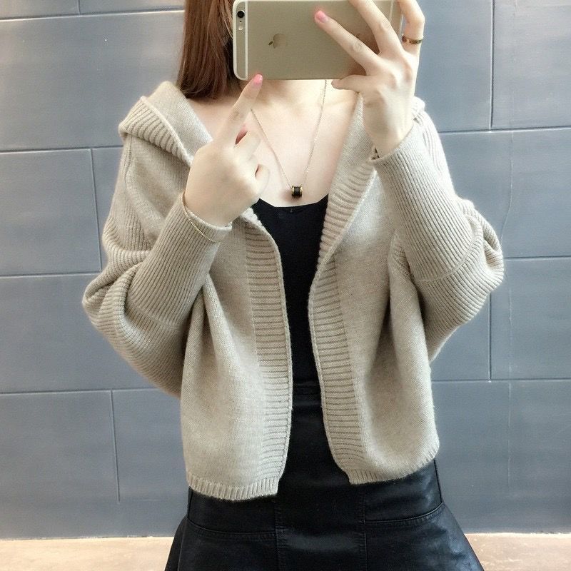 Large new Korean loose bat sleeve knitted cardigan women's short wear fashion versatile sweater women's jacket