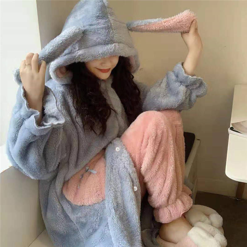 Autumn and winter Plush pajamas female suit students loose and lovely princess style coral velvet ins Nightgown nightdress home clothes