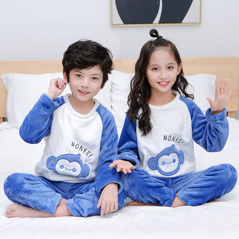 Children's flannel pajamas suit in autumn and winter