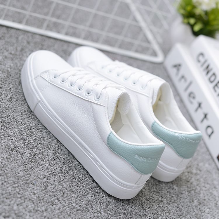 Versatile small white shoes female students flat shoes Korean casual shoes white shoes new women's shoes in spring and autumn of 2019