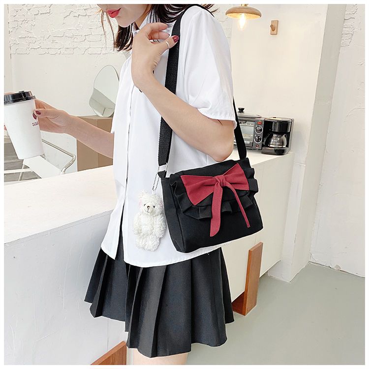 Borsa a tracolla piccola da donna 2020 New INS Canvas Student Versatile Girl Fresh Cartoon_voghion.com