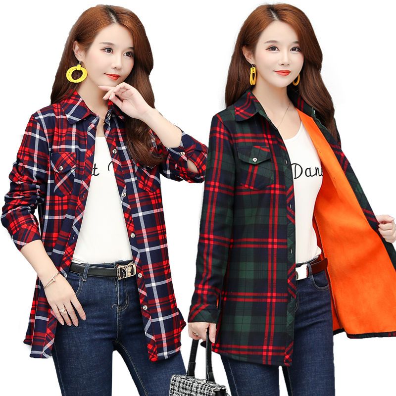 Middle aged and elderly women's long sleeve shirt mother's autumn and winter checked warm shirt old people's Plush coat