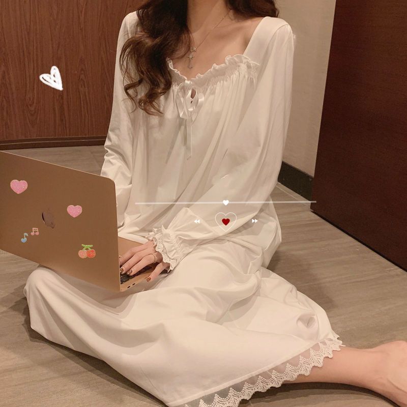 New ins nightdress pajamas women's spring, autumn and winter 2020 court Japanese sweet long white long-sleeved home clothes