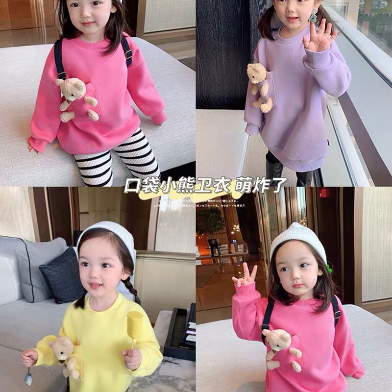 2020 Korean girls' wear cute children's pocket bear sweater loose girl's round neck long sleeve Pullover fashion