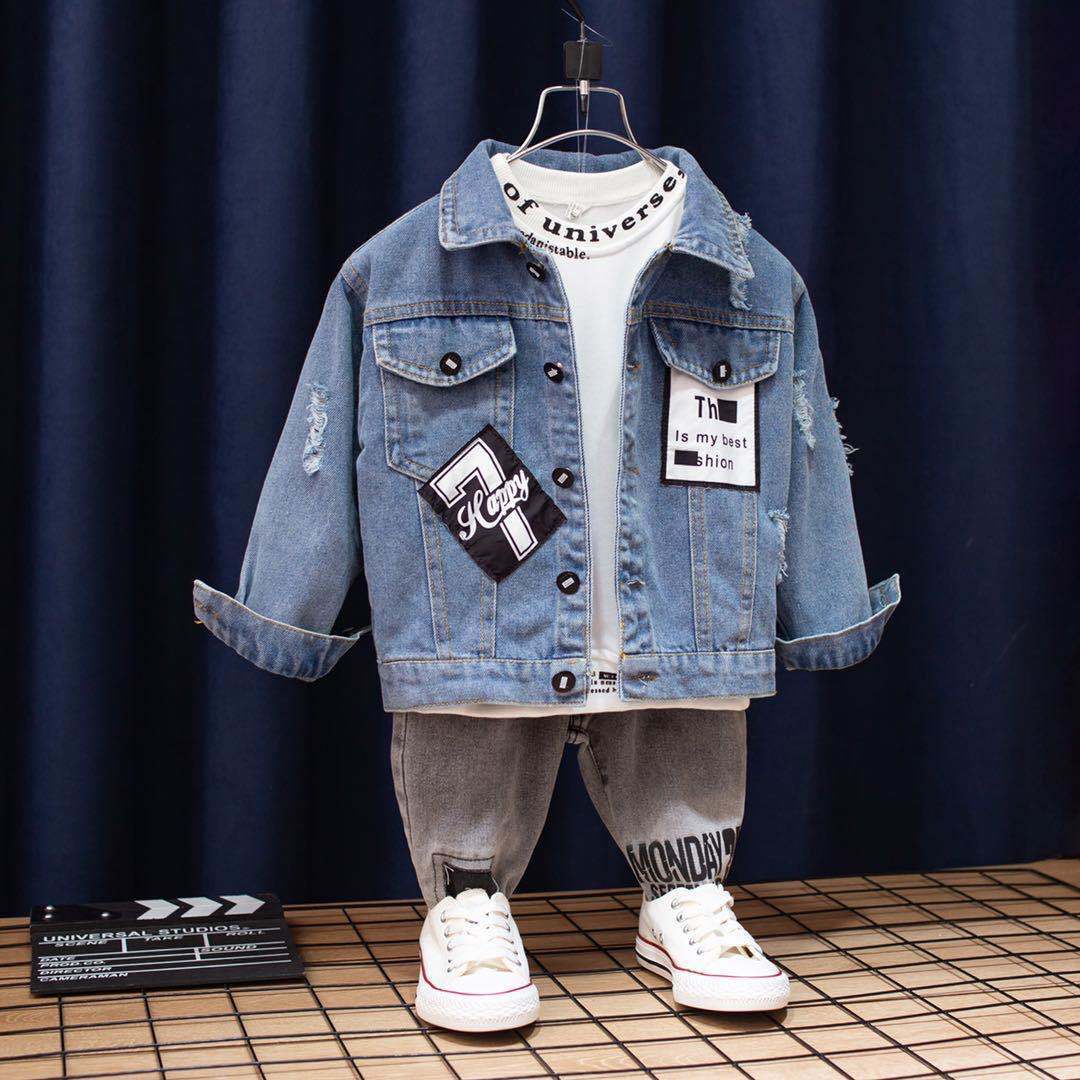 Boys' spring and autumn jeans coat 2020 new children's Korean version spring primary and middle school children's spring clothes fashionable clothes