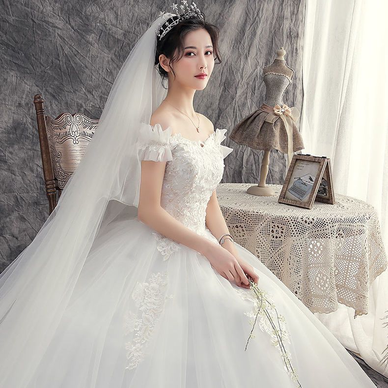婚纱礼服2021风尚新款韩版一字肩齐地修身显瘦拖尾婚纱气质礼服裙
