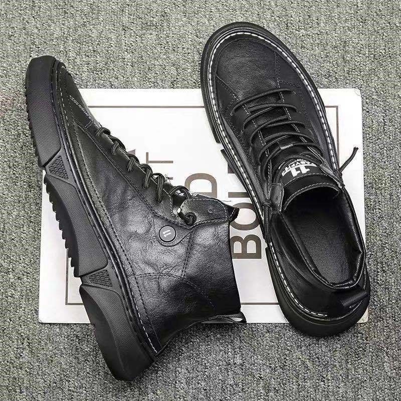 2020 new men's shoes autumn shoes men's China bond black Martin boots Korean fashion versatile men's high top board shoes