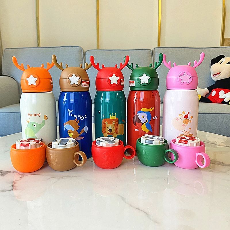 A three lid children's thermos cup cartoon cute with straw dual-purpose anti drop cup large capacity portable water cup pot