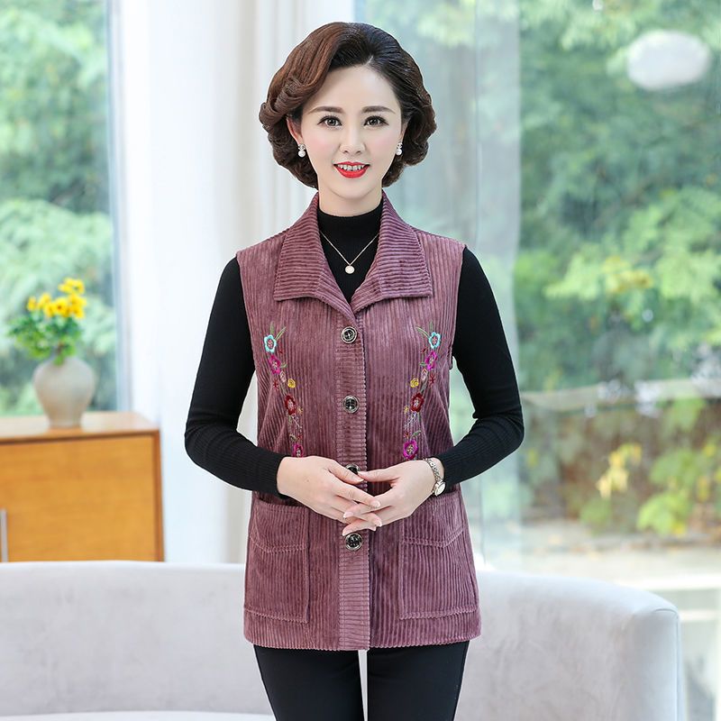 Middle-aged and elderly women's western style vest 2020 new spring and autumn dress embroidered vest mother dress ladies vest loose and thin