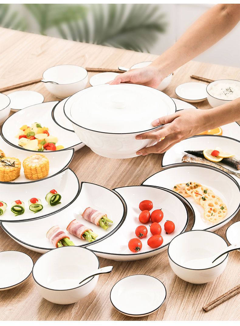 北欧网红陶瓷拼盘餐具组合月亮形团圆盘子聚会分餐盘创意摆盘套装
