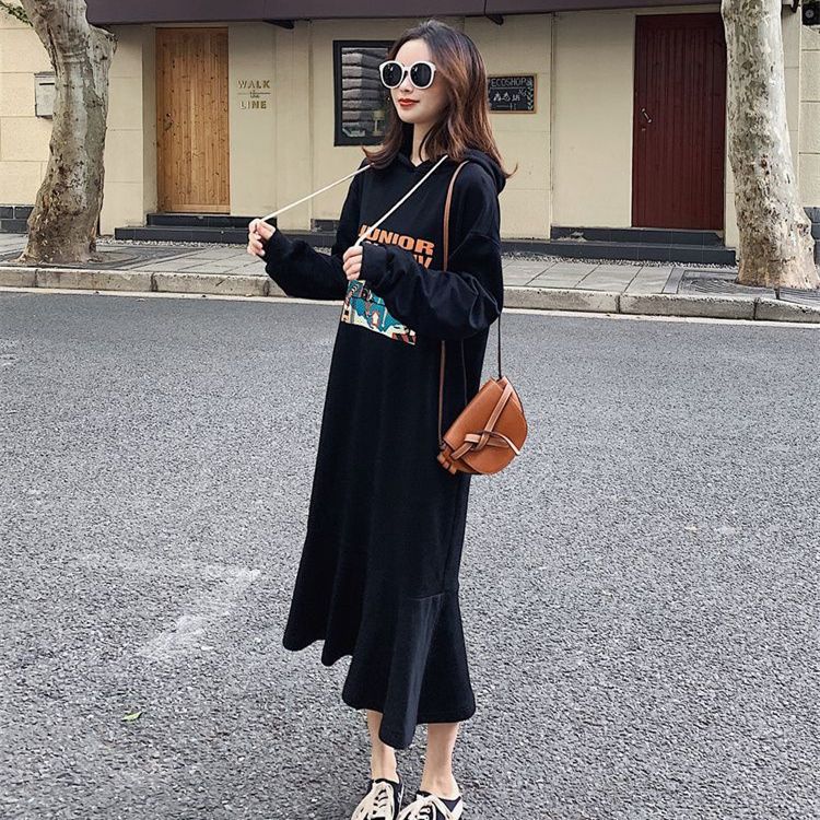 Fat MM extra large size 300 catties long sweater dress spring and autumn loose belly hidden meat showing thin pregnant woman fishtail dress