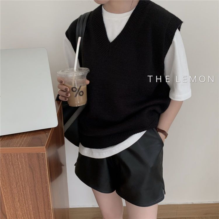Autumn new V-neck pullover academic lazy black sweater vest women wear loose Korean knitted waistcoat