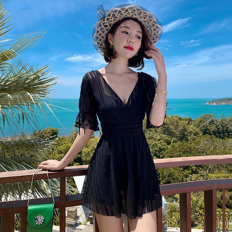 Large Size Swimsuit female fat mm cover belly show thin 200kg conservative one-piece loose steel ring sexy fat hot spring skirt