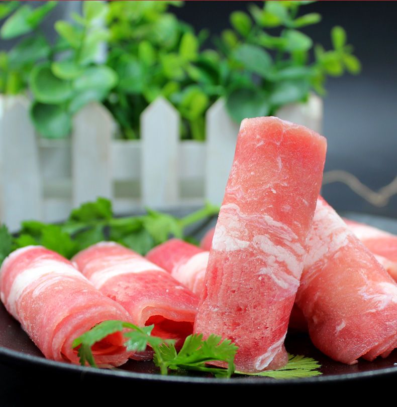 精品牛肉卷500g盒装雪花肥牛调理牛肉片火锅食材批发新鲜生牛肉