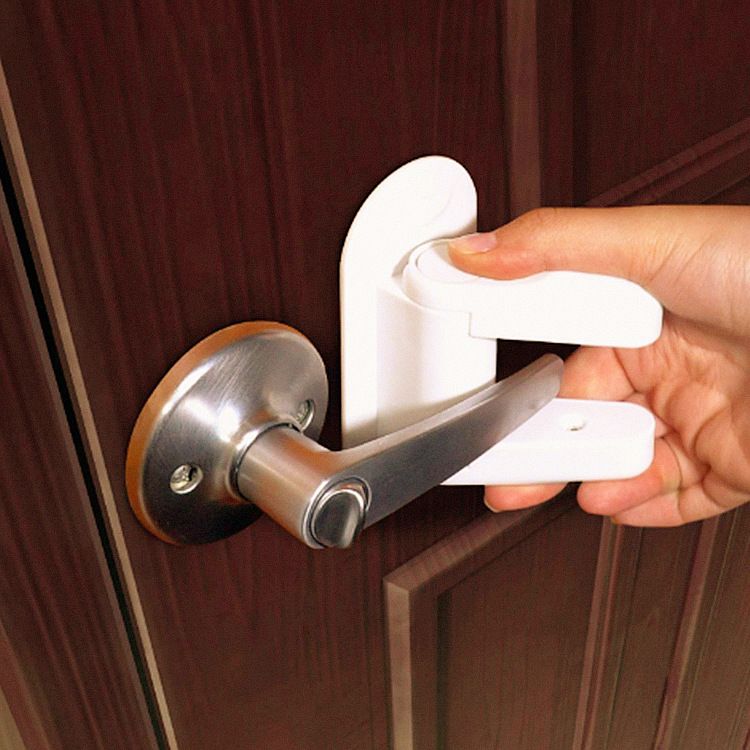 Children's door handle safety lock toilet protection fixed lock baby bedroom door anti theft anti open door push window buckle