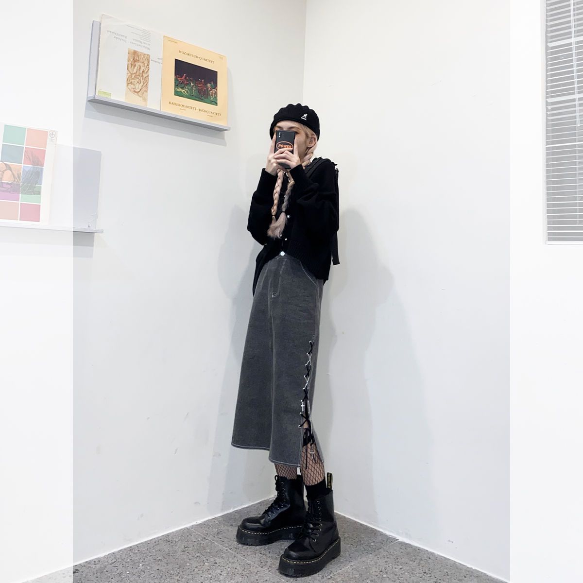 Retro design slit skirt women's mid-length autumn new Korean style versatile high-waisted denim skirt with arm skirt