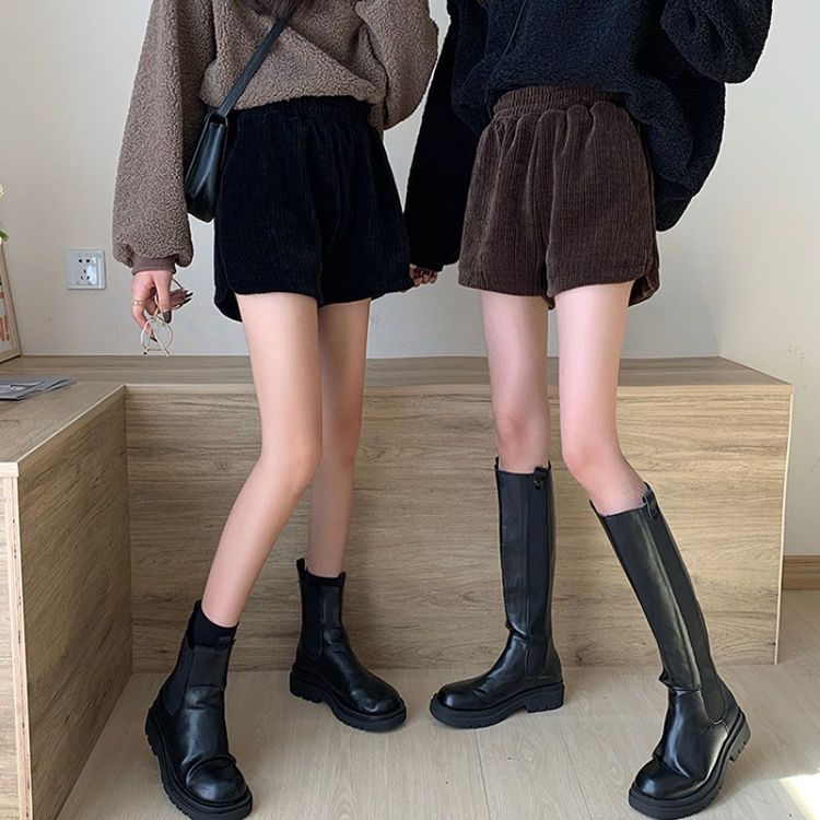 High waist black casual shorts women's autumn and winter 2020 new Korean corduroy boots and trousers