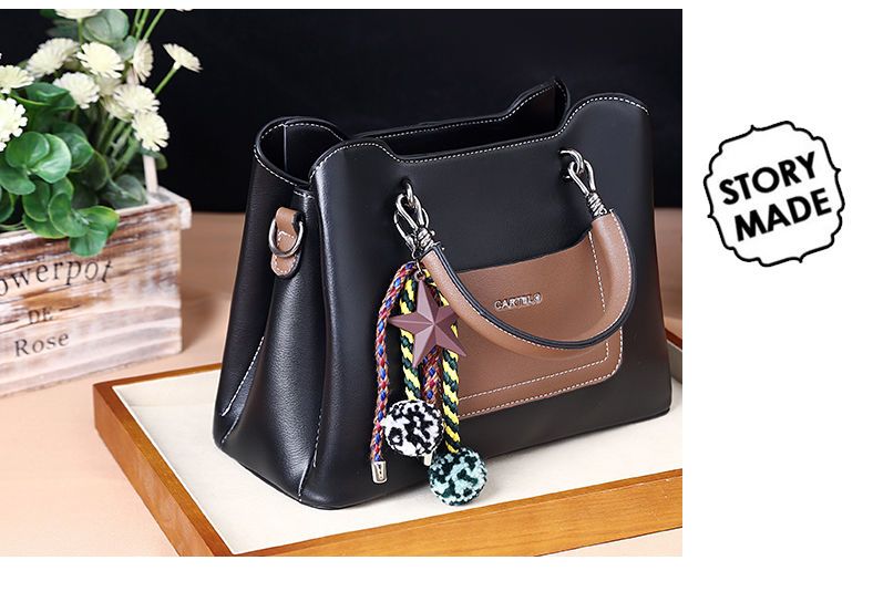 2024 zomer multi-layer handtas, enkele schouder crossbody tas, grote tas voor dames voor werk en woon-werkverkeer_voghion.com