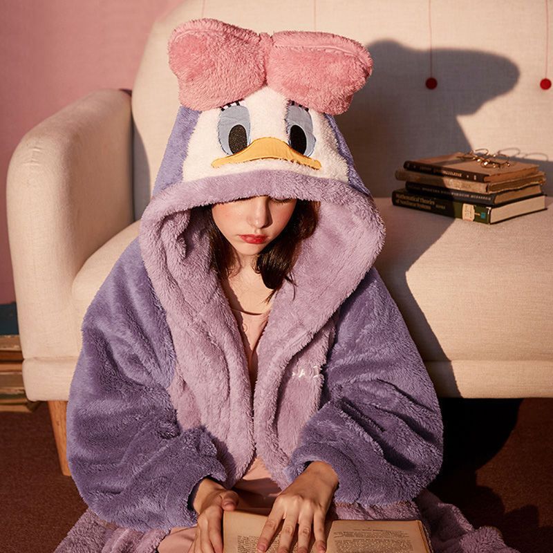 Nightgown female autumn winter coral velvet large pajamas female flannel can wear nightdress lady winter Donald's bathrobe