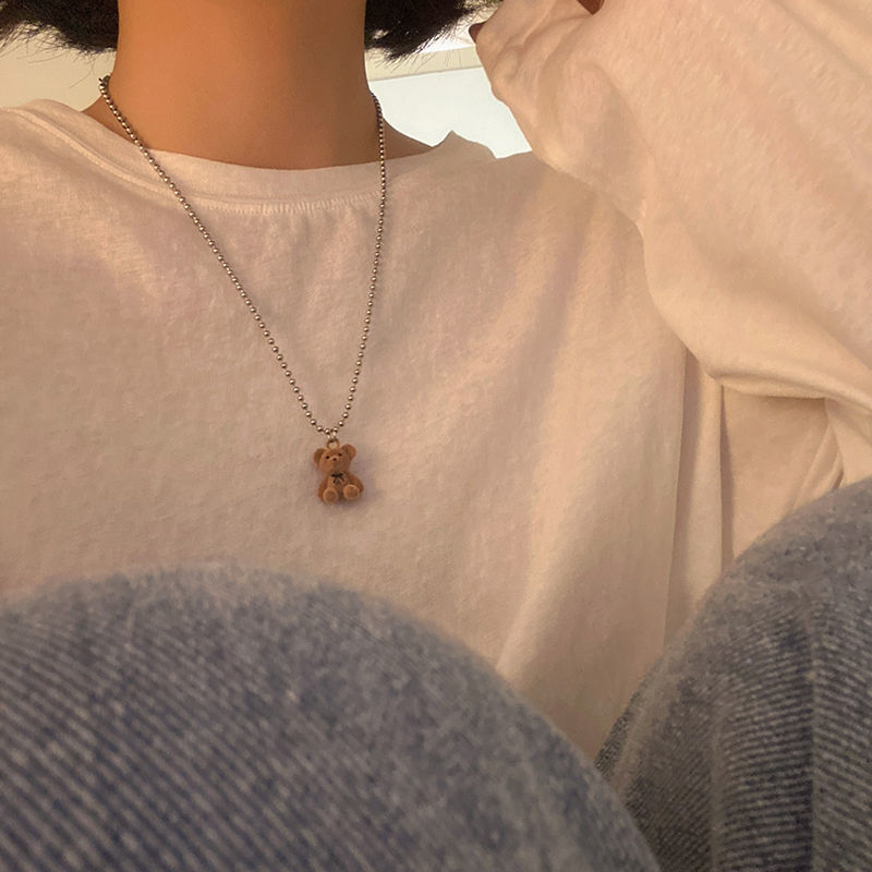 Plush bear sweater chain 2022 new autumn and winter long necklace men and women couples clavicle chain high-end accessories