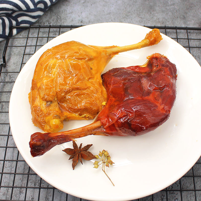 香酥大鴨腿五香滷味鹽焗鴨腿鄉巴佬熟食真空零食小吃休閒食品批發