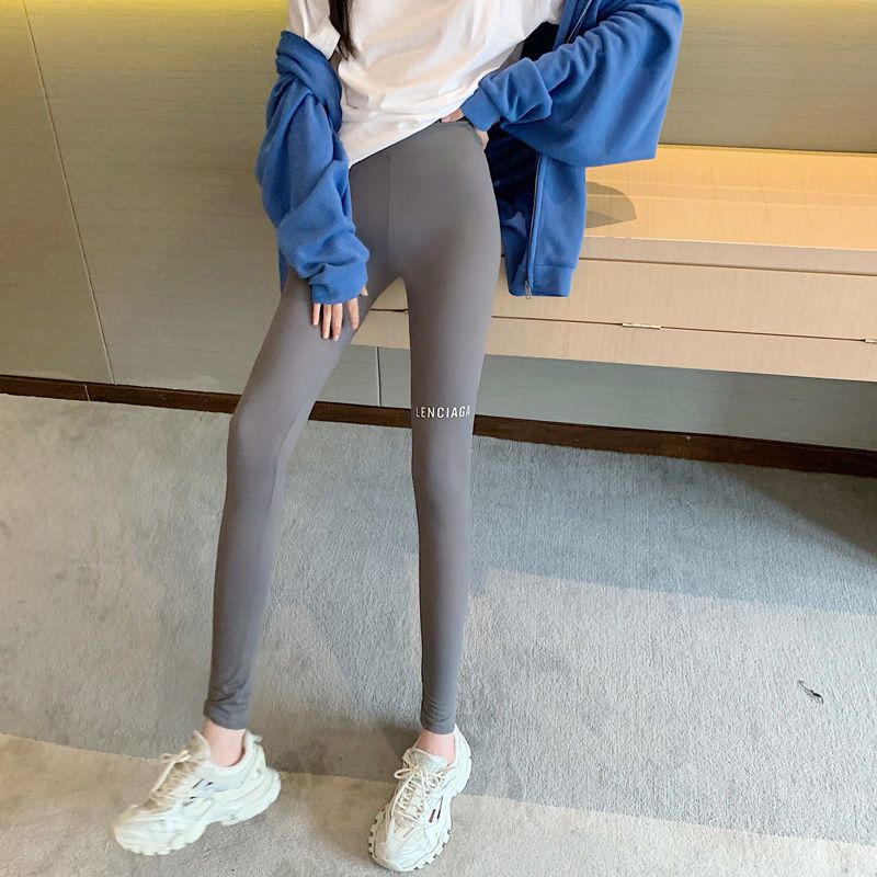 Black leggings for women to wear fall and winter Barbie riding pants letter reflective elastic tight sports Yoga Pants