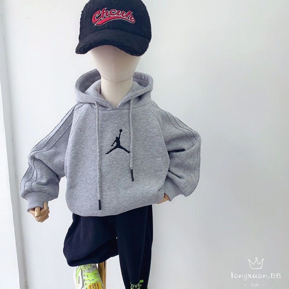 Boys and girls Jumpman Plush embroidered sweater