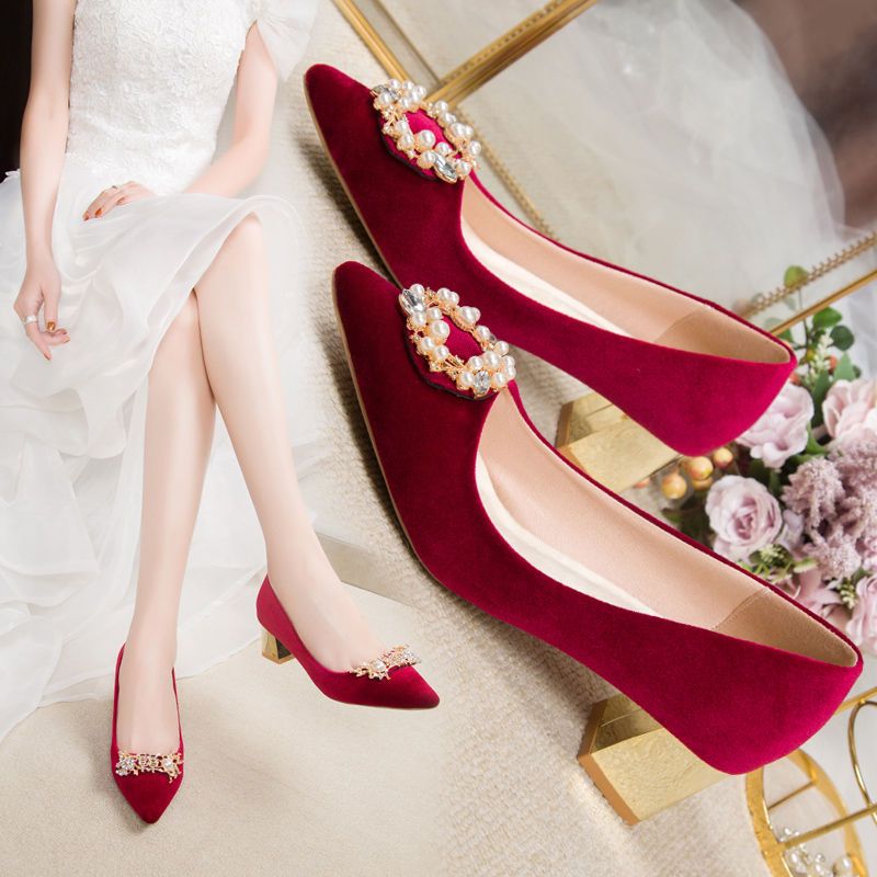 婚鞋女粗跟敬酒鞋春秋季新款秀禾服红色结婚单鞋高跟婚纱新娘女鞋