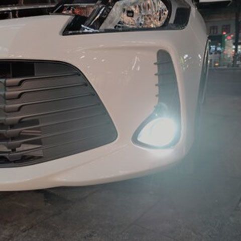 适用于2021款丰田新威驰前防雾灯总成保险杠灯威驰改装led日行灯