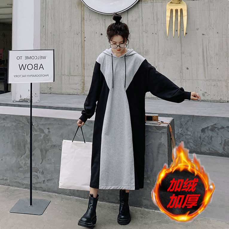 Fat MM 300 catties pregnant women thin velvet dress spring and autumn extra large size loose and thin splicing over the knee long sweater dress