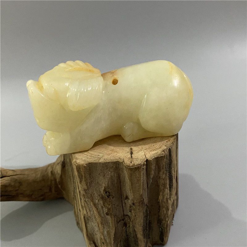 收藏仿古玩玉器古董玉壁高古玉做旧老岫玉挂件手把件摆件老玉小牛