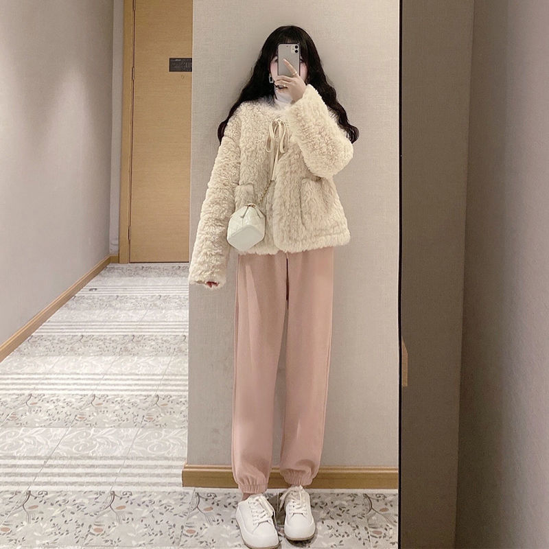 Autumn and winter new style can be sweet and Sasa, Korean Plush warm coat, women's fashionable casual pants, two pieces suit fashion